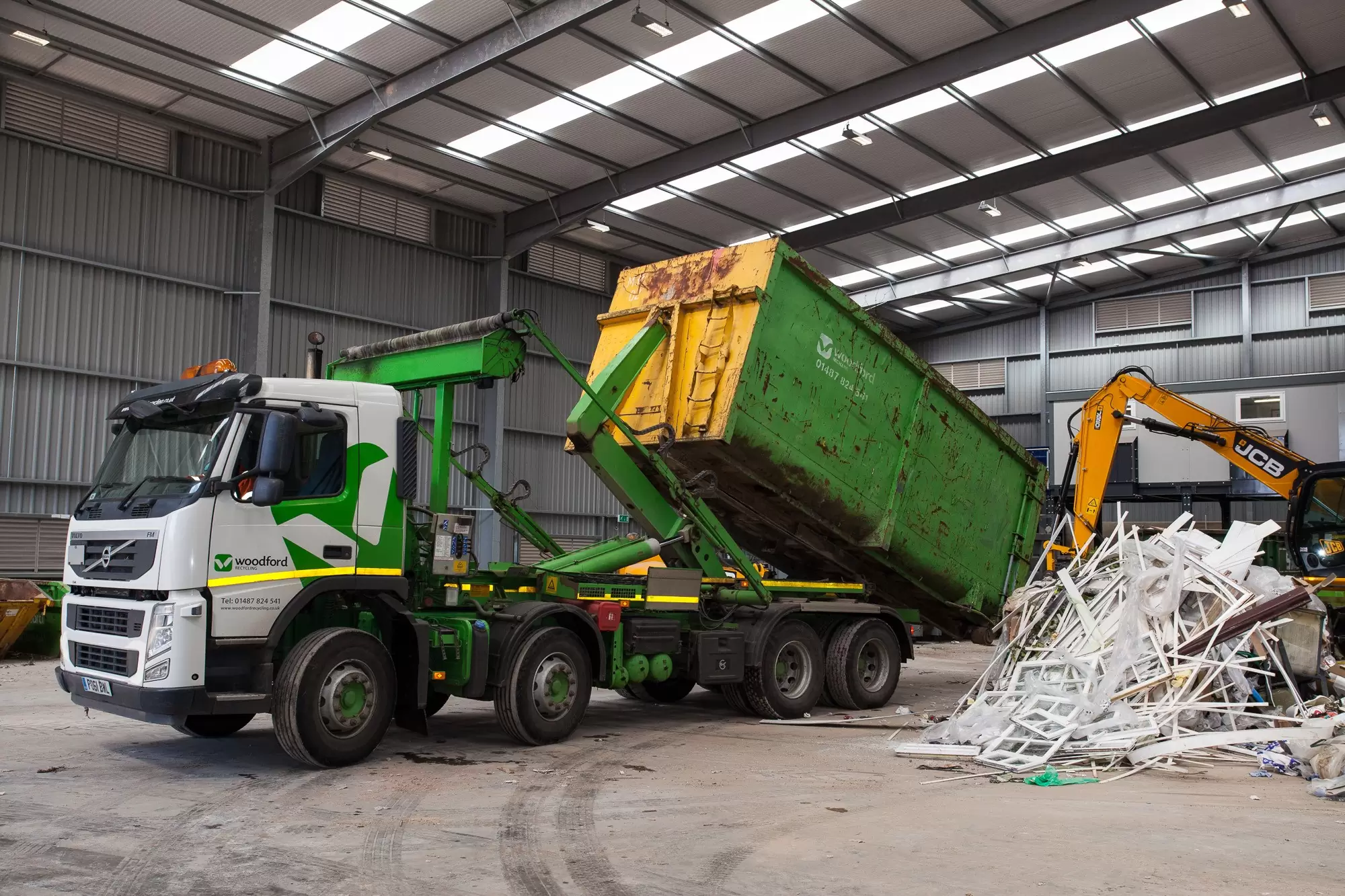 skip hire St Neots - Woodford Recycling
